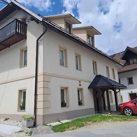 Modern With Terrace Near Slope - One Bedroom With Terrace